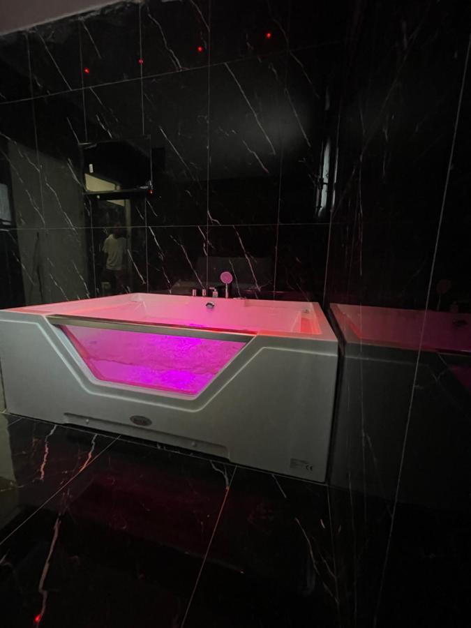 Life Hotel 카살누오보디나폴리 외부 사진