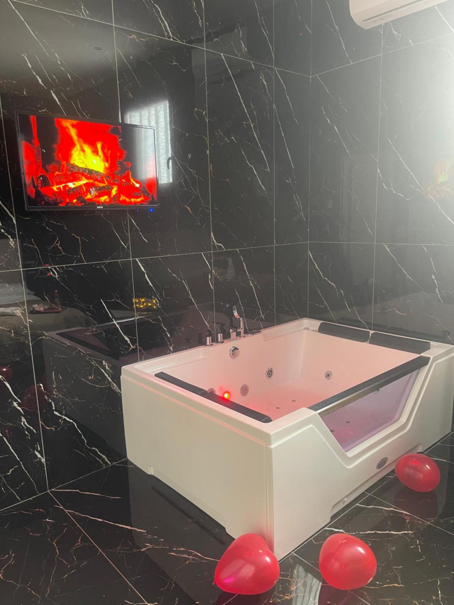 Life Hotel 카살누오보디나폴리 외부 사진
